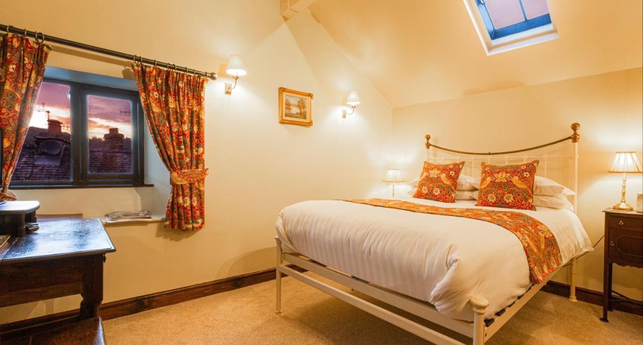 Waterwheel Guesthouse Ambleside Bagian luar foto