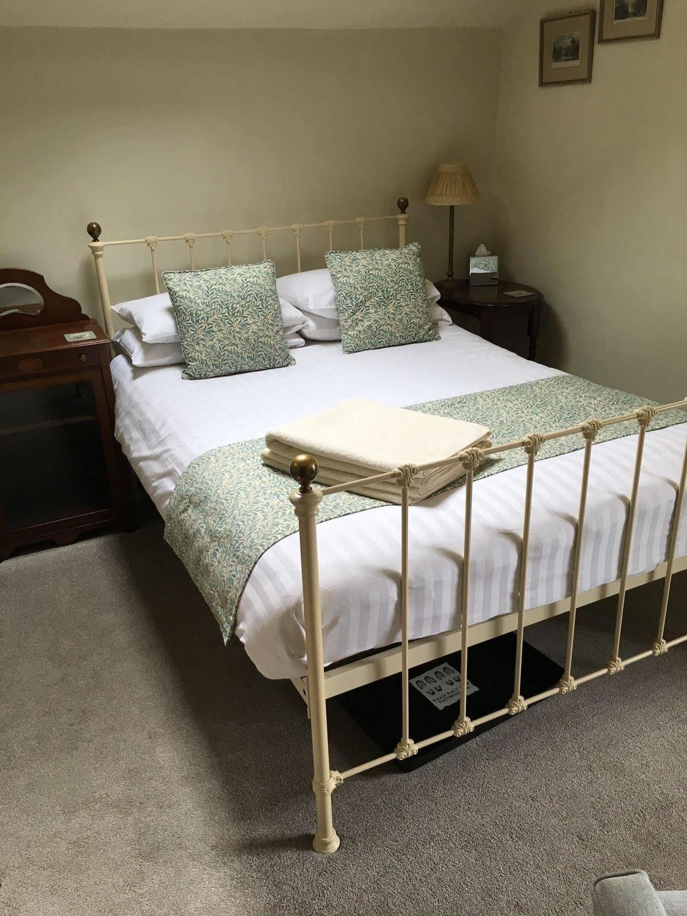 Waterwheel Guesthouse Ambleside Bagian luar foto